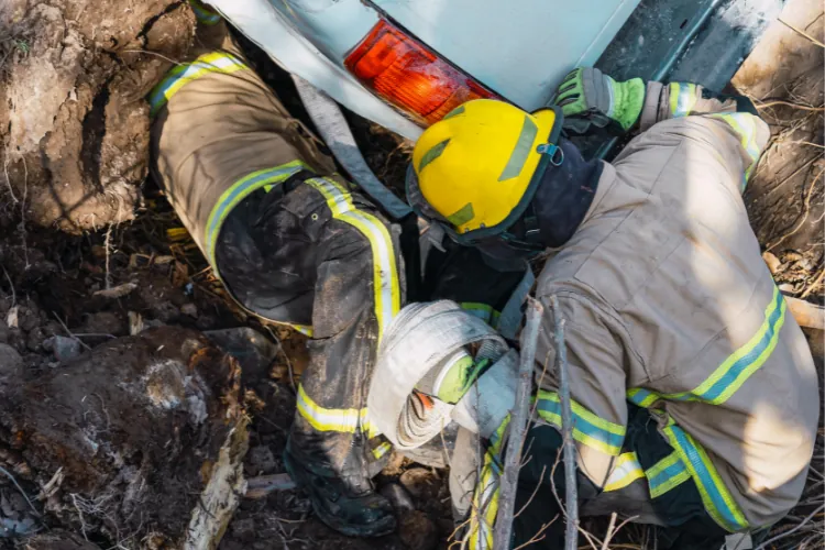 Injury-Attorney-Rescuing-Injured-Workers-From-Wind-Farms firefighters in a crash rescuing injured workers