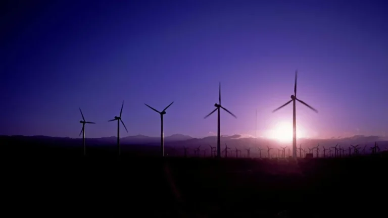Wind Turbine Accident and The Risks and Difficulties of Rescuing