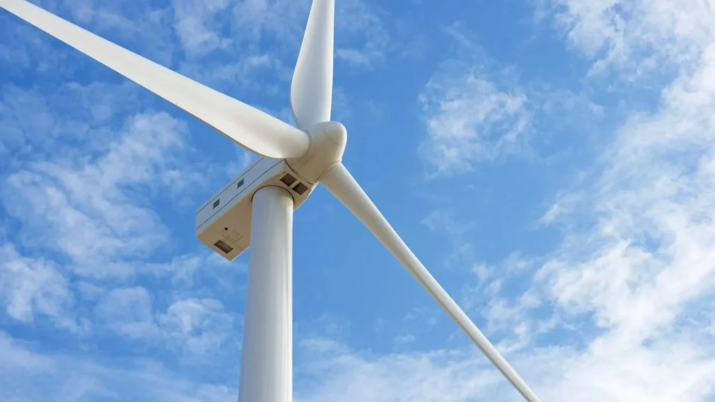 Wind Turbine Installation Risks for Construction Workers