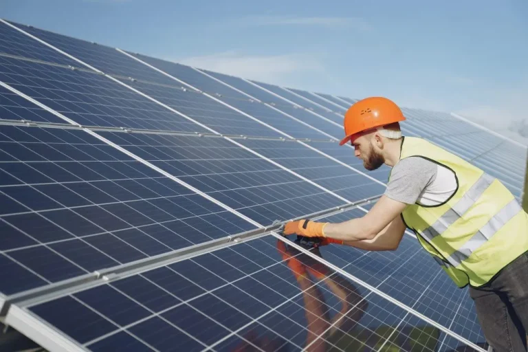 Finding the Best Attorney For Your Solar Farm Injury