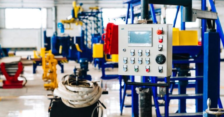 BLOG 17 How to Choose the Right Industrial Accident Attorney for Your Case